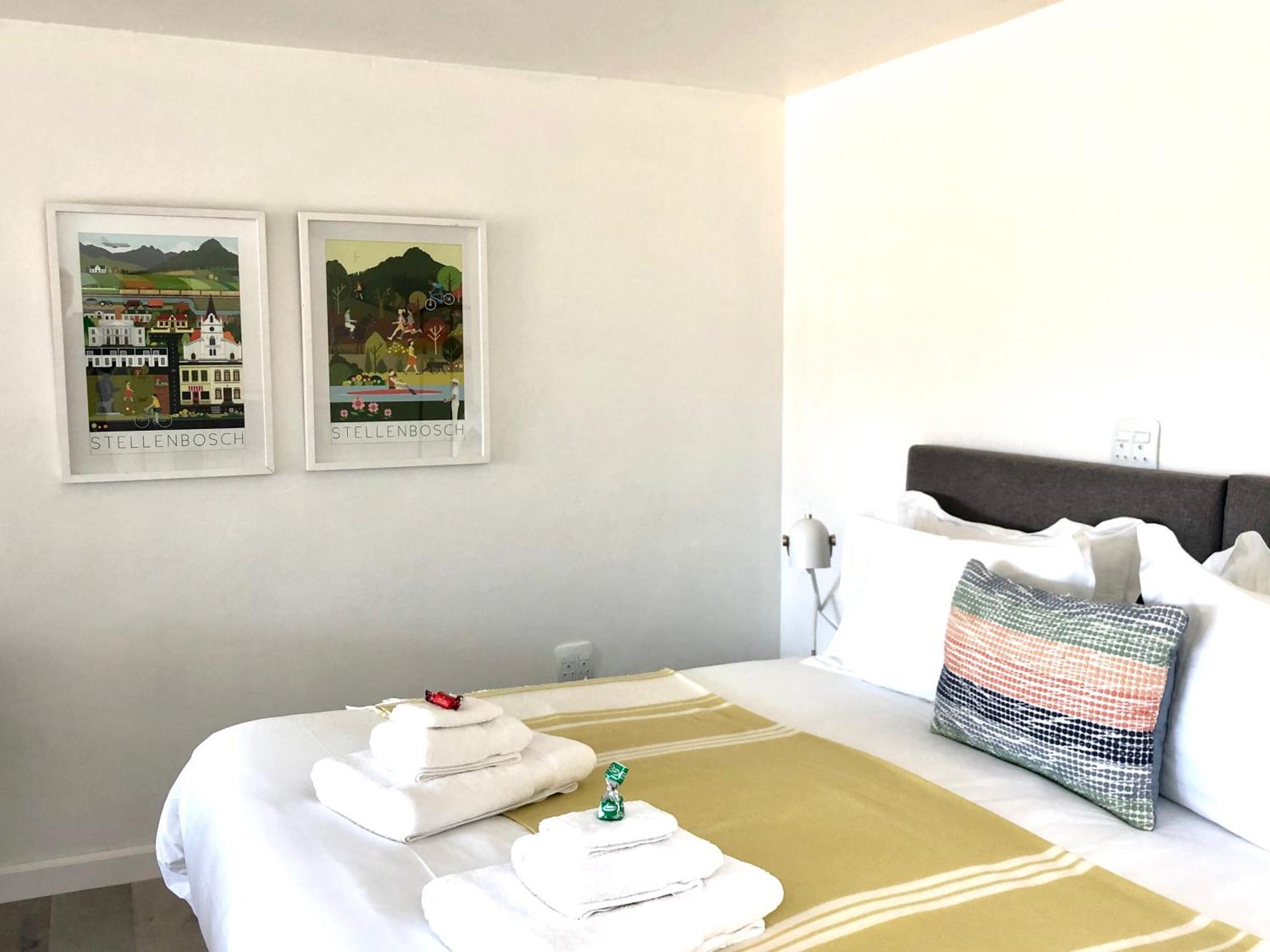 Karee Manor Guesthouse Stilbaai Ruang foto
