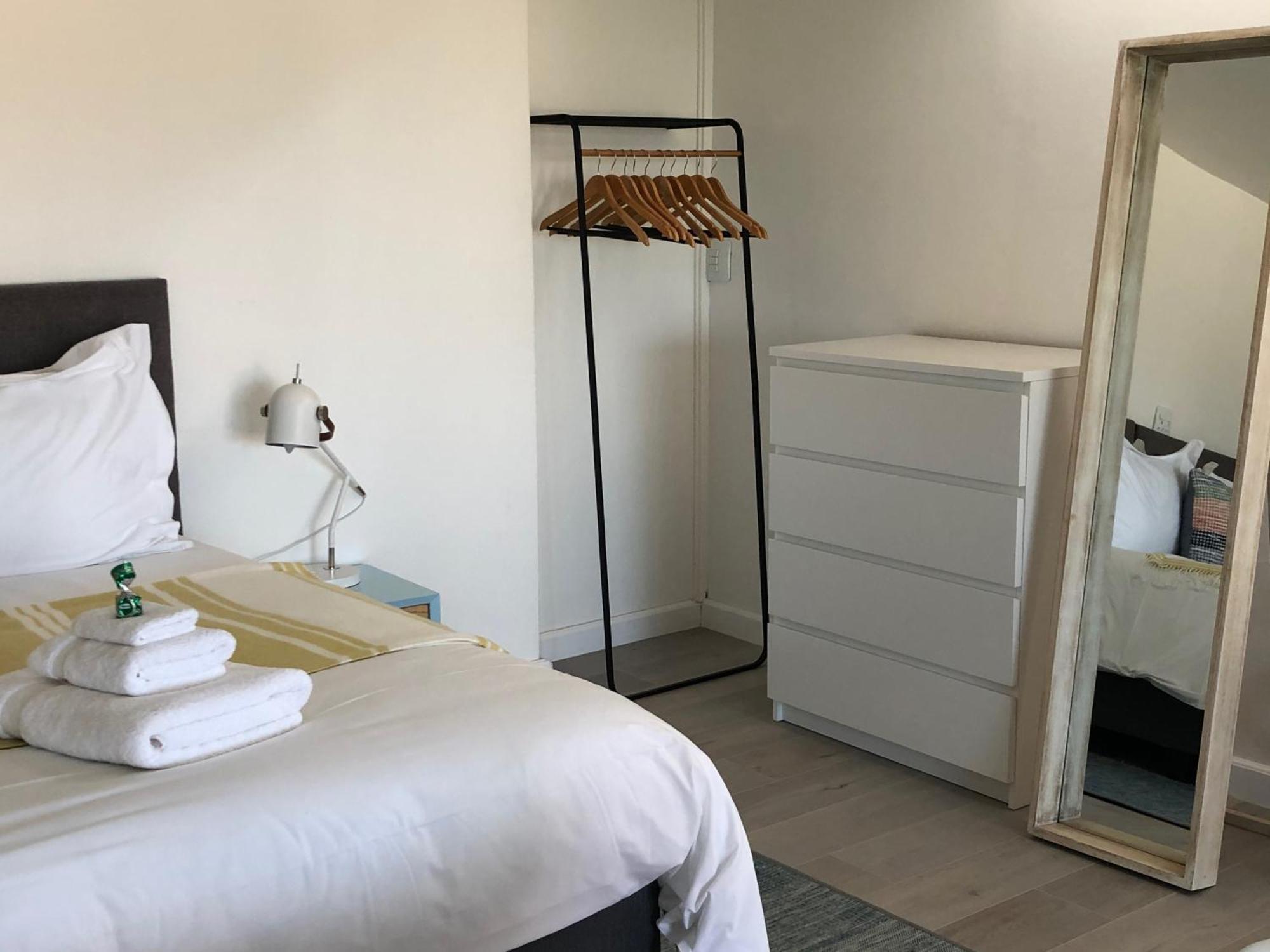 Karee Manor Guesthouse Stilbaai Ruang foto