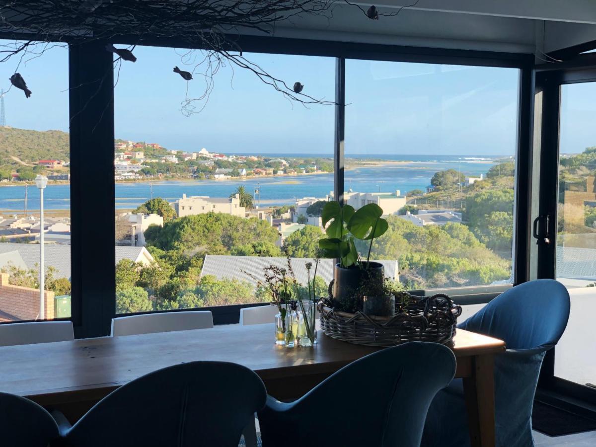 Karee Manor Guesthouse Stilbaai Bagian luar foto